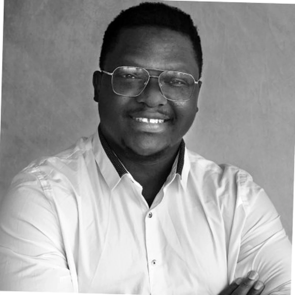 Portrait de Moussa Tall, fondateur de Tall Cyber & Digital Solutions
